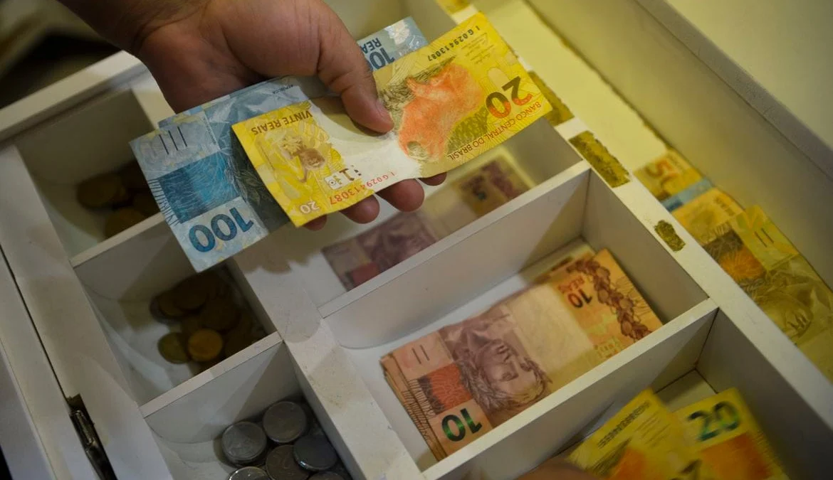 O Ministério do Trabalho e Emprego atualizou a tabela anual do seguro-desemprego para 2024