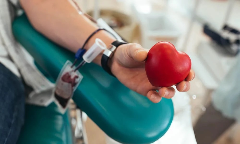 Primeiras doações de sangue são feitas no Pace Hemominas José Novaes, em Patrocínio 1 As pessoas que tiverem interesse em doar sangue podem ir ao Pace Hemominas, é necessário apresentar um documento original e oficial