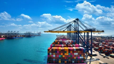 Balança Comercial registra superávit de US$ 2 bilhões na 4° semana de janeiro 10 Balança Comercial registra superávit de US$ 2 bilhões na 4° semana de janeiro
