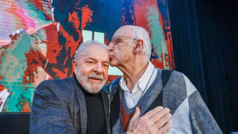 Lula manifesta apoio a padre Julio Lancelloti 1 Lula manifesta apoio a padre Julio Lancelloti