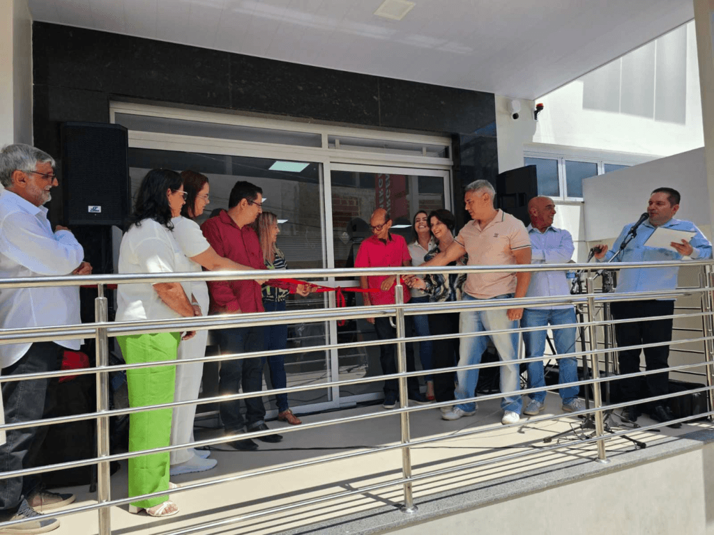 Prefeita de Manhuaçu participa da inauguração da nova urgência e emergência do HCL 2 image 149