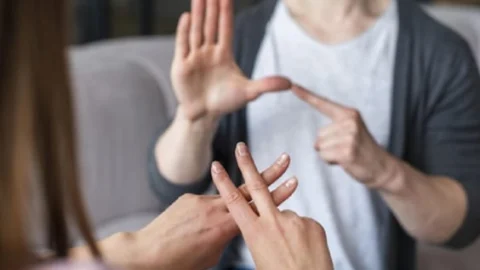 MEC debaterá educação bilíngue de surdos nesta terça (16) 1 MEC debaterá educação bilíngue de surdos nesta terça (16)