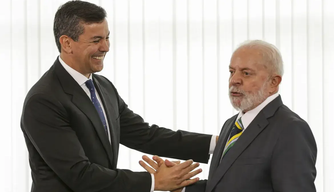 O presidente Luiz Inácio Lula da Silva afirmou nesta segunda-feira (15) que o Brasil tem divergências com o Paraguai em relação ao valor