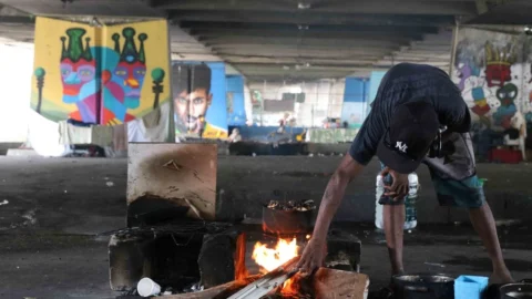 Economia solidária é ferramenta na inclusão da população de rua