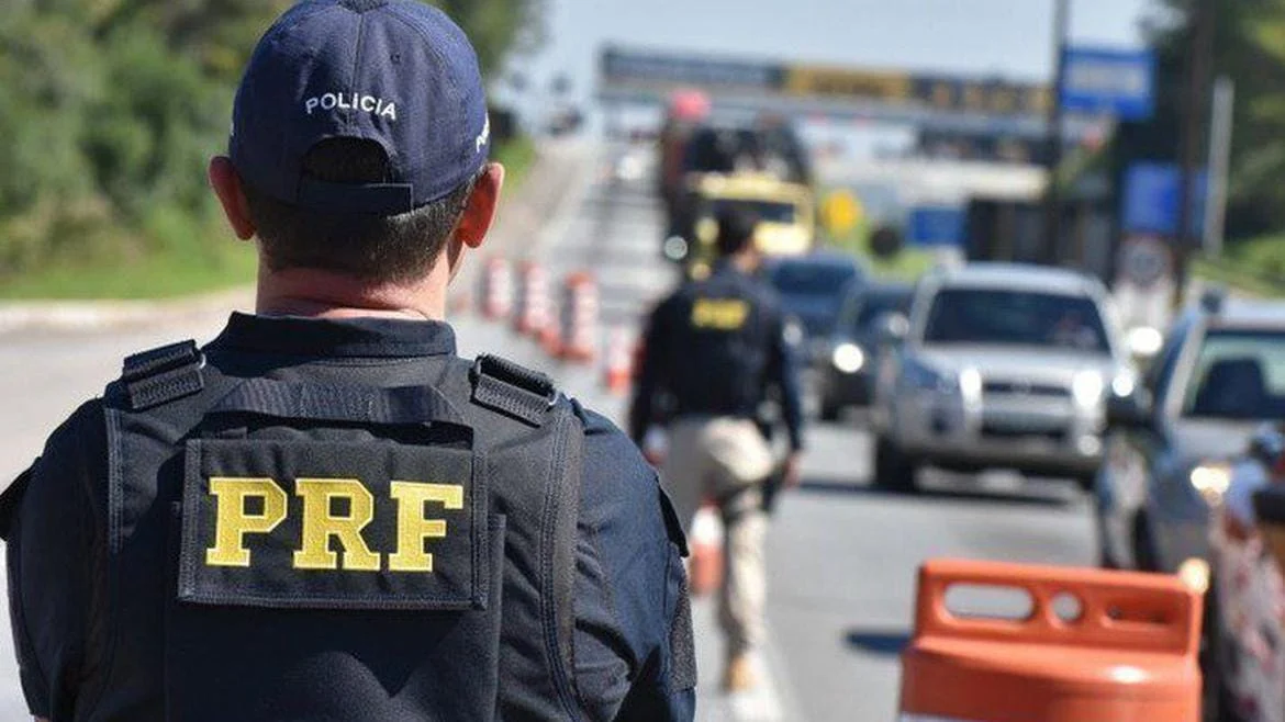 Polícia Rodoviária Federal deflagra “Operação Íris” 1 A Polícia Rodoviária Federal (PRF) deflagrou a “Operação Íris”