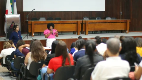 Prefeitura de Timóteo realiza capacitação sobre fiscalização e gestão de contratos administrativos 9 Prefeitura de Timóteo realiza capacitação sobre fiscalização e gestão de contratos administrativos