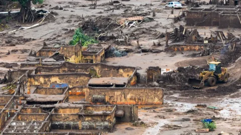 Samarco, Vale e BHP devem reparar dano moral coletivo com R$ 47,6 bi