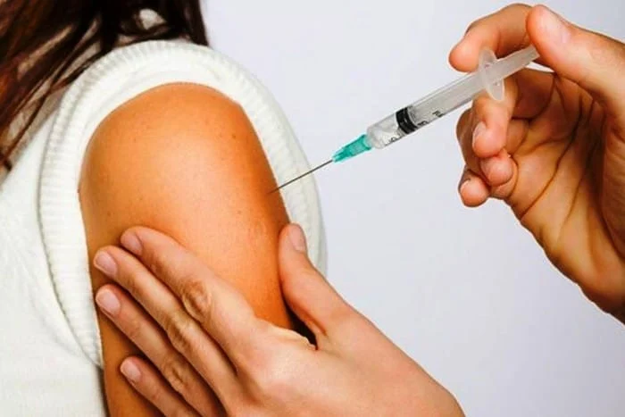 Em breve, o Sistema Único de Saúde (SUS) será o primeiro sistema público de saúde do mundo a oferecer as vacinas contra a dengue
