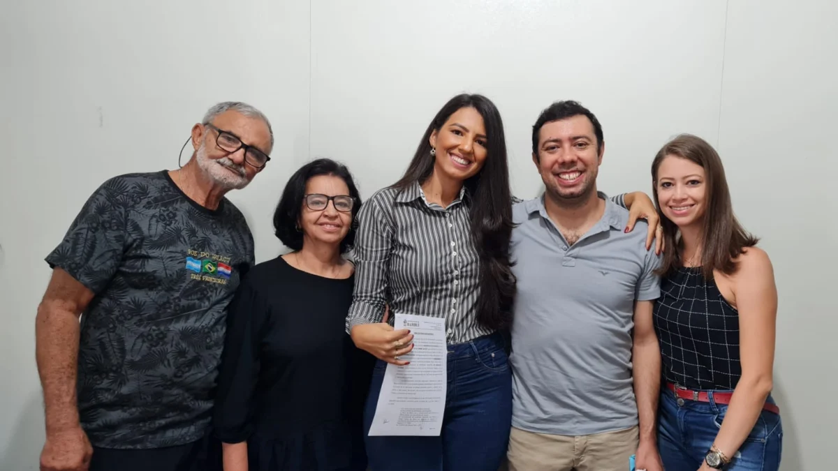Egressa do curso de Pedagogia possui trajetória de sucesso após a graduação na UNIVALE 1 Desde a sua formatura no curso de Pedagogia da UNIVALE, em dezembro de 2017, a vida profissional de Mariane de Souza Marques tem sido