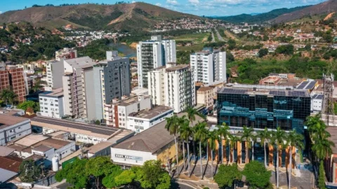 Prefeitura de Fabriciano vai pagar R$ 5,5 milhões e “zera” as duas últimas dívidas das gestões passadas no município 4 Prefeitura de Fabriciano vai pagar R$ 5,5 milhões e “zera” as duas últimas dívidas das gestões passadas no município