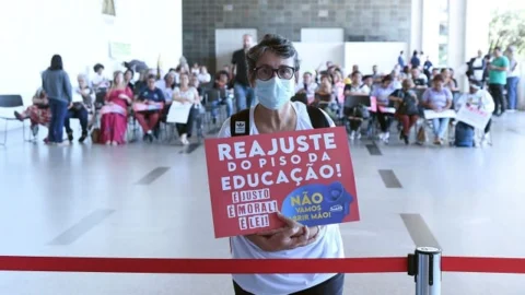 Valorização dos professores estaduais é tema de audiência 5 Valorização dos professores estaduais é tema de audiência
