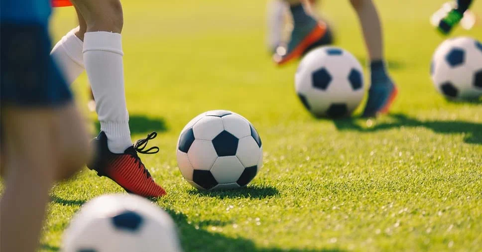 Campeonato de Bairros 2024 começa neste sábado (24/02) 1 Neste sábado (24/02) tem início um dos torneios mais tradicionais de Manhuaçu: o Campeonato de Bairros 2024 de futebol de campo