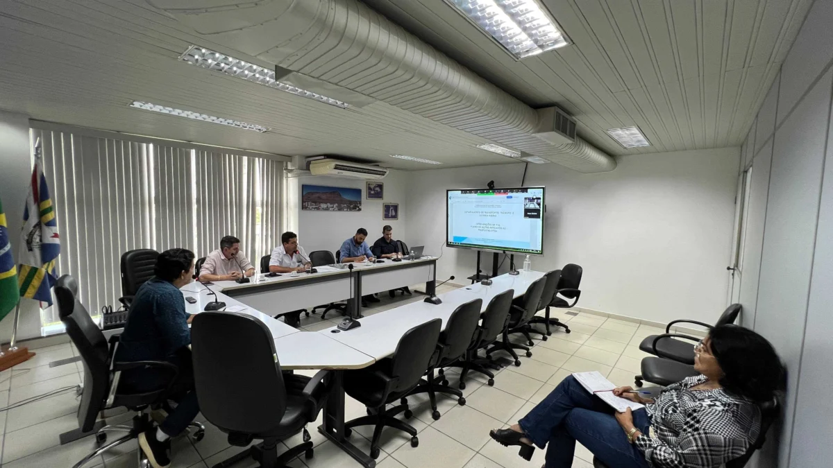 Prefeitura apresenta propostas de melhorias à duplicação da BR-116 pela EcoRioMinas 1 . No entanto, para que ela atenda às necessidades do Município, a Prefeitura apresentou à EcoRioMinas, objeções e propostas que visam dar