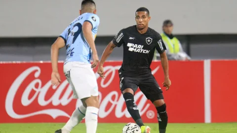 Botafogo decide futuro na Pré-Libertadores diante do Aurora