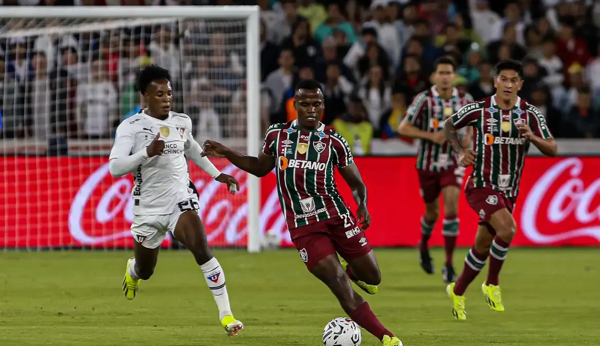 O Fluminense foi derrotado por 1 a 0 pela LDU (Equador), na noite desta quinta-feira (22) no estádio Casa Blanca