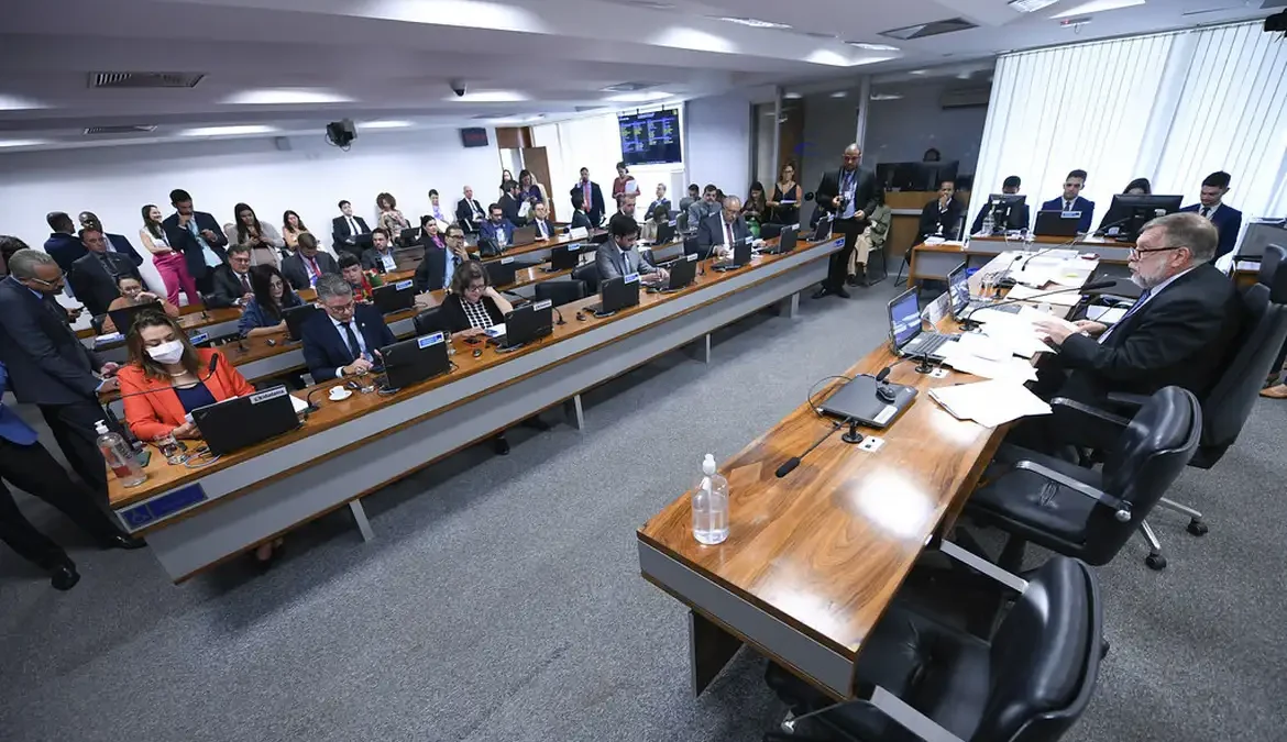 Comissão do Senado aprova marco legal dos jogos eletrônicos 1 A Comissão de Educação do Senado aprovou nesta terça-feira (27) o projeto que cria o marco legal dos jogos eletrônicos