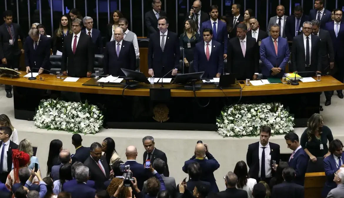 O Congresso Nacional realizou nesta segunda-feira (5) cerimônia de abertura dos trabalhos em 2024