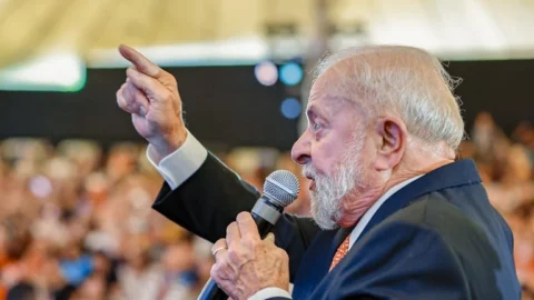 Presidente Lula chega ao Egito para visita oficial nesta quarta-feira (14/2) 1 Presidente Lula chega ao Egito para visita oficial nesta quarta-feira (14/2)
