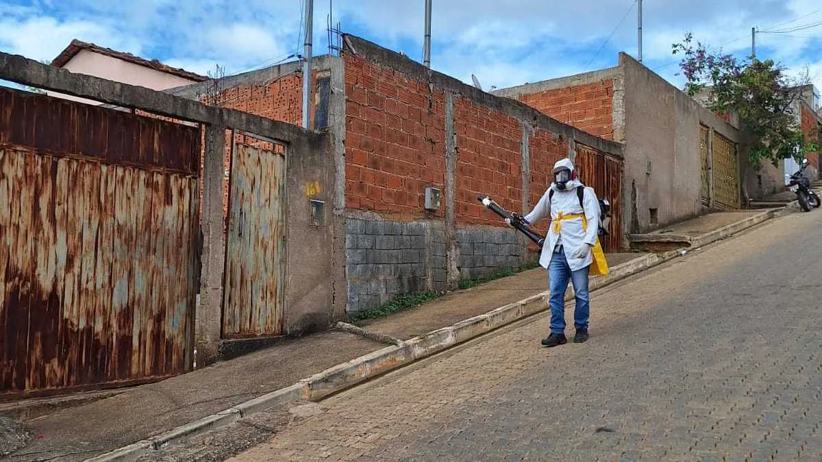 Hoje, o bloqueio foi realizado nos bairros Jardim do Trevo e Sertão do Rio Doce