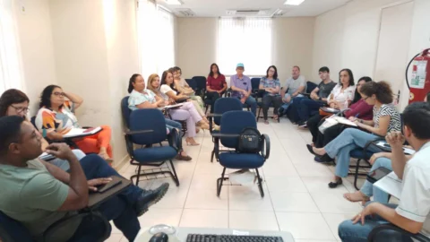 COMSEA/Manhuaçu tem sua primeira reunião para estabelecer parâmetros de atuação no município 3 COMSEA/Manhuaçu tem sua primeira reunião para estabelecer parâmetros de atuação no município