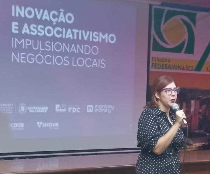 O encontro foi aberto pelo presidente da ACE-GV, Stefano Couri, e pela secretária Municipal de Desenvolvimento, Beatriz Pereira de Almeida
