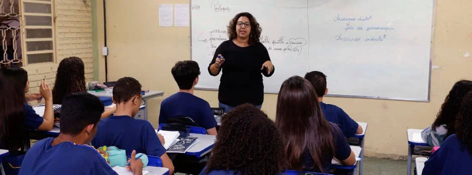 Educação abre inscrições para Curso de Saúde Vocal do Professor 1 Servidores da rede estadual podem se inscrever até o dia 26/2 para capacitação online sobre uso da voz em sala de aula e prevenção
