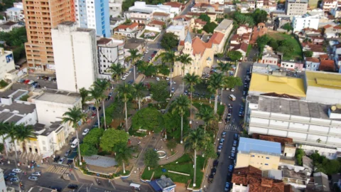 Prefeitura de Manhuaçu convoca aposentados e pensionistas para recadastramento