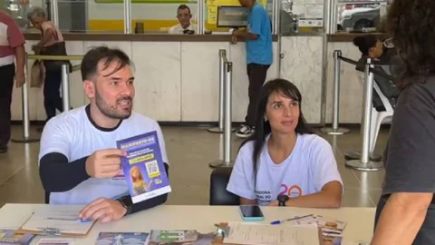 Ouvidoria Móvel realiza atendimento na Rodoviária e Aeroporto Internacional de BH nesta véspera de Carnaval