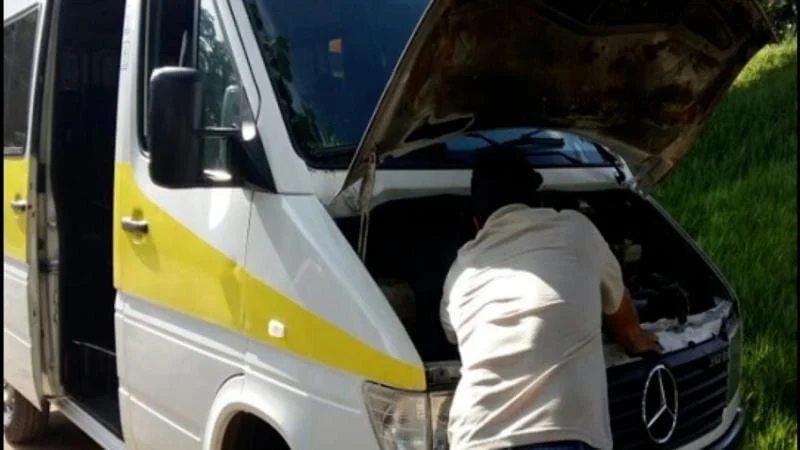 Vistoria de veículos de transporte escolar