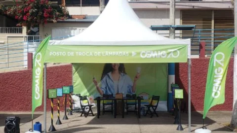 Cemig disponibiliza posto de troca de lâmpadas em Contagem