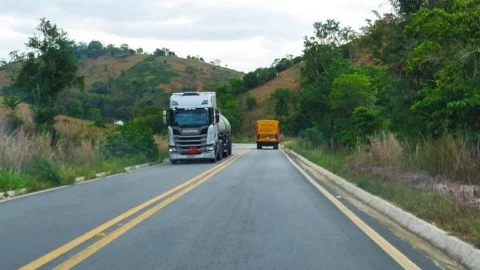 Veículos de grande porte terão tráfego restrito nas rodovias estaduais durante Carnaval