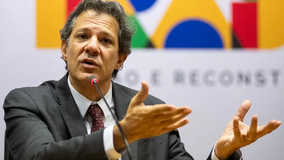 Haddad pede apoio da Febraban para projetos que tramitam no Congresso 1 Durante a entrevista, o ministro também comentou sobre a alteração na Lei de Falências