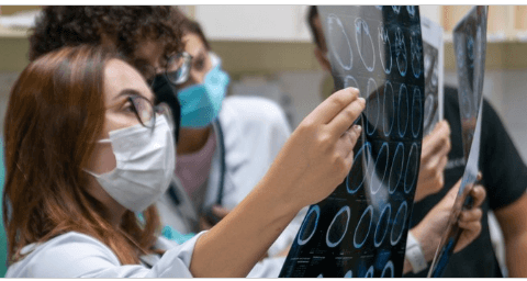 Fhemig oferece 70 vagas para profissionais de níveis superior e técnico
