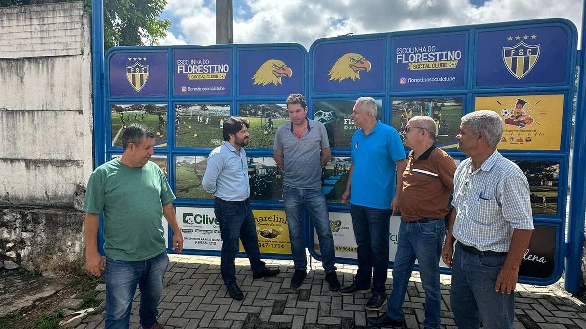 Campo do Florestino recebe novos refletores de LED 1 O programa “LED nos Bairros – Timóteo mais Iluminado” entrou em uma nova fase neste ano de 2024