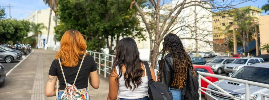Unimontes abre inscrições para assistência estudantil a alunos de baixa renda 1 Estudantes de baixa renda da Unimontes podem se inscrever, a partir desta quinta-feira (22/2), para o Programa Estadual de Assistência