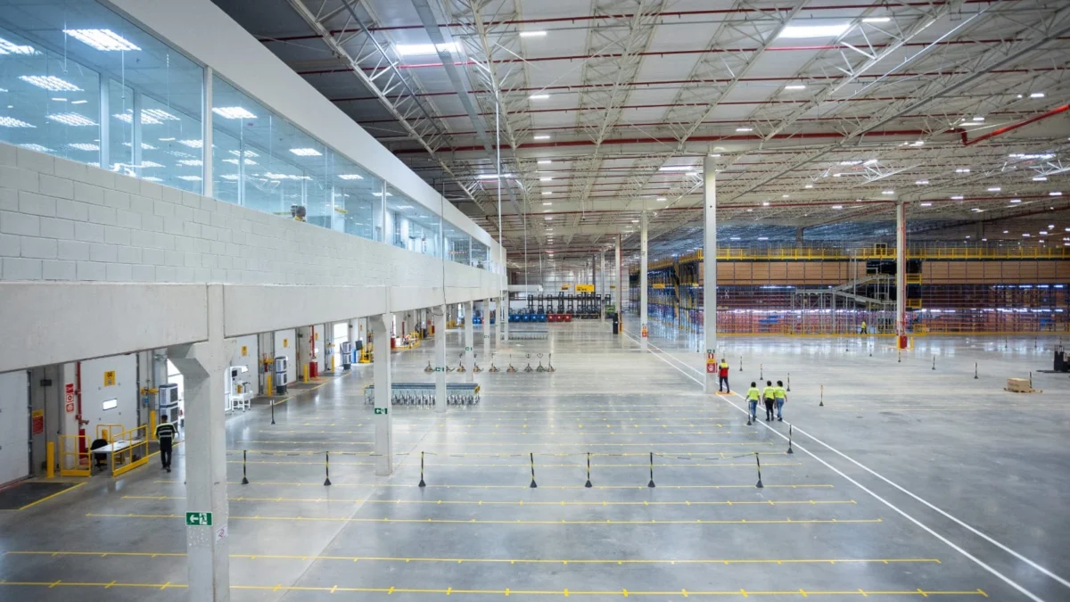 A gigante alemã dos artigos esportivos Adidas inaugurou neste mês Centro de Distribuição (CD) na cidade de Extrema, região Sul de Minas
