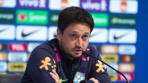 Seleção feminina: Arthur Elias inova na convocação para a Copa Ouro 1 Seleção feminina: Arthur Elias inova na convocação para a Copa Ouro