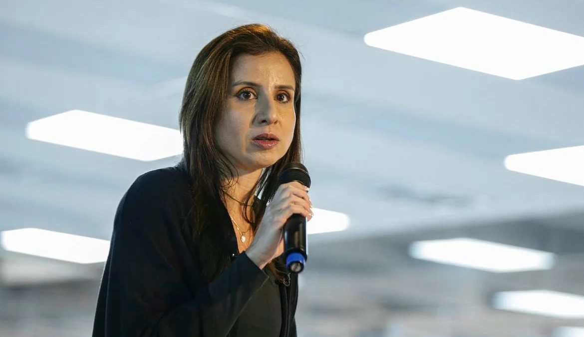 G20: Brasil quer promoção do trabalho decente para inclusão social 1 Em entrevista coletiva à imprensa, da sede do G20, em Brasília, Maíra Lacerda explicou as entregas concretas para este ano que o Brasil