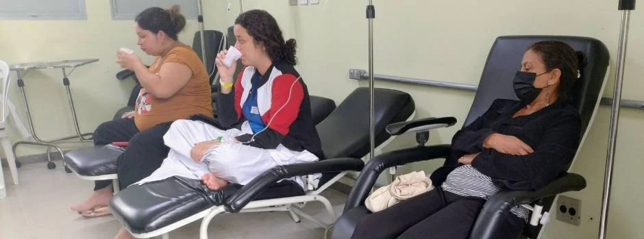 Hospital Júlia Kubitschek amplia atendimento à dengue 1 A abertura da unidade de reidratação volêmica (URV) do HJK integra o Plano de Contingência da Fhemig para doenças causadas pelo Aedes