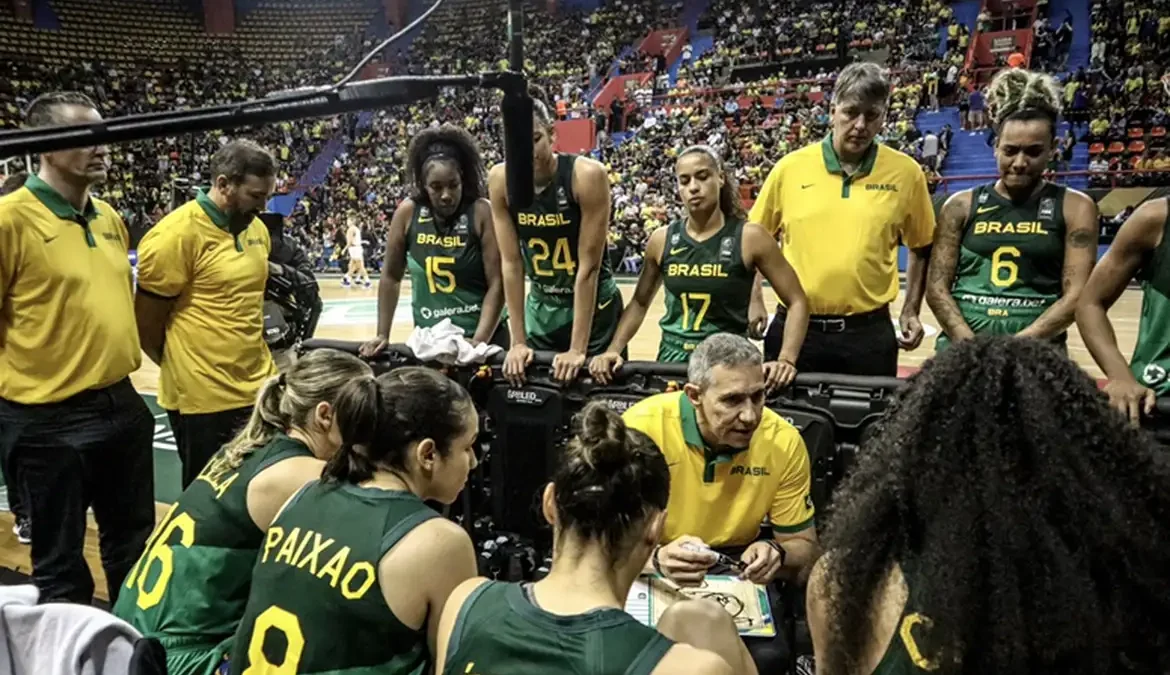 Paris 2024: seleção feminina de basquete não consegue vaga 1 Não será em Paris que o basquete feminino brasileiro voltará a marcar presença em uma edição de Jogos Olímpicos