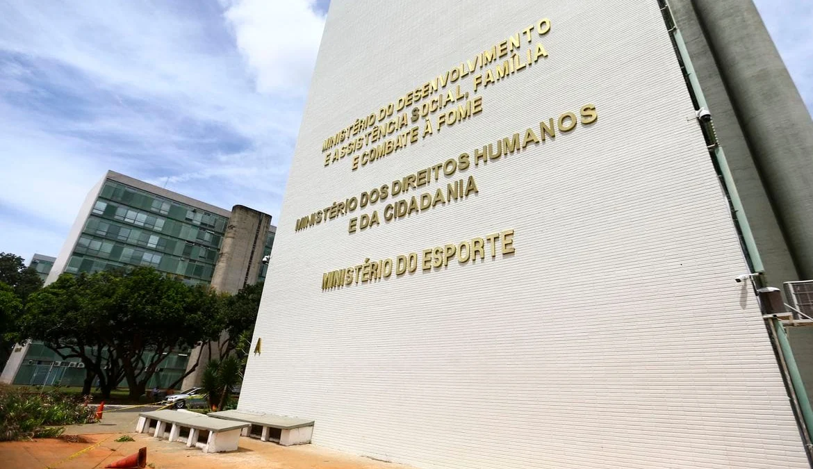 De acordo com a publicação, é necessário que a instituição comprove ser uma comunidade terapêutica