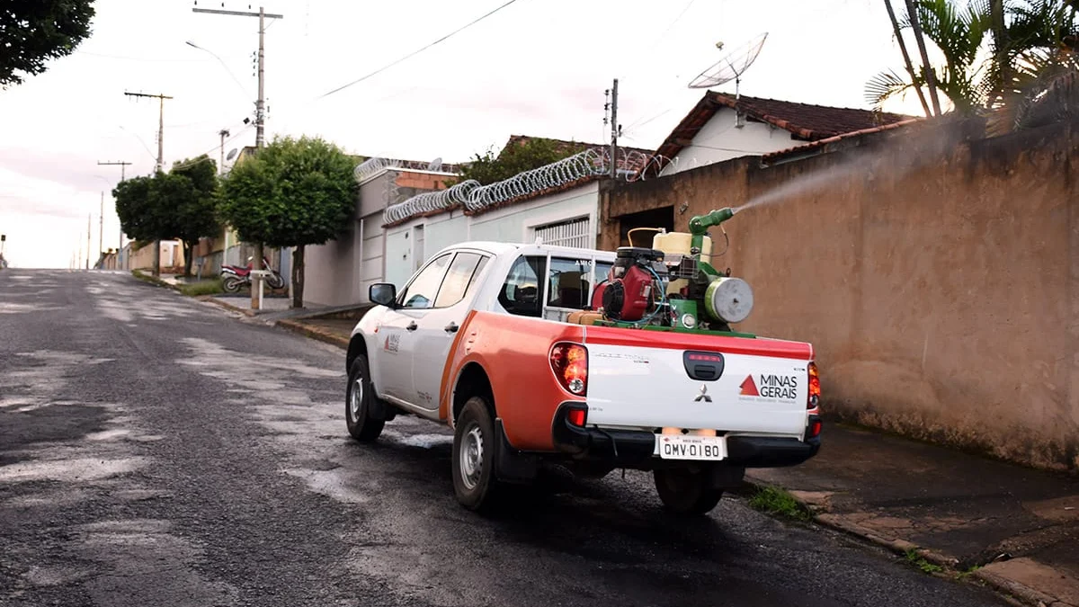 3º ciclo do Fumacê inicia na próxima segunda-feira (05) em Patrocínio 1 O Governo Municipal, através da Secretaria de Saúde, dará continuidade nas ações contra a proliferação do mosquito Aedes Aegypti