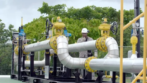 Petrobras reduz preço do gás natural em 2% 9 Petrobras reduz preço do gás natural em 2%