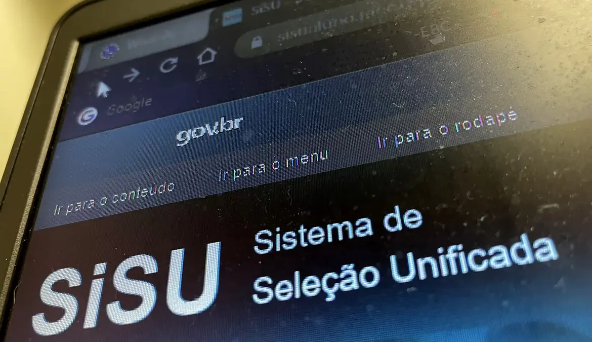 MEC admite falha na divulgação de resultados provisórios do Sisu 1 O Ministério da Educação (MEC) admitiu nesta sexta-feira (2) a