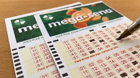 Mega-Sena acumulada pode pagar R$ 95 milhões neste sábado (02)