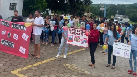 Rede estadual de ensino de Minas Gerais realiza ações de combate à dengue nas escolas