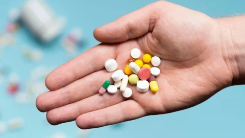 Diga não à automedicação!