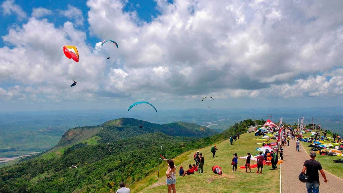 Terminam amanhã (7) as inscrições para a 1ª etapa do Campeonato Mineiro de Parapente 1 Último dia para se inscrever na 1ª etapa do Campeonato Mineiro de Parapente