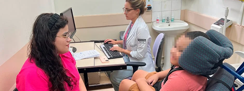 No Dia Mundial das Doenças Raras, Hospital Infantil João Paulo II promove evento de conscientização 1 De acordo com a Organização Mundial da Saúde (OMS), doenças raras são aquelas que afetam até 65 pessoas a cada 100 mil indivíduos ou 1,3