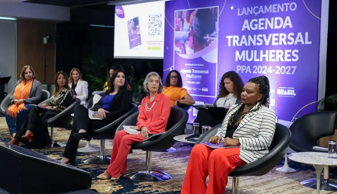 O governo quer reduzir em 10% a diferença da renda média do trabalho entre homens e mulheres